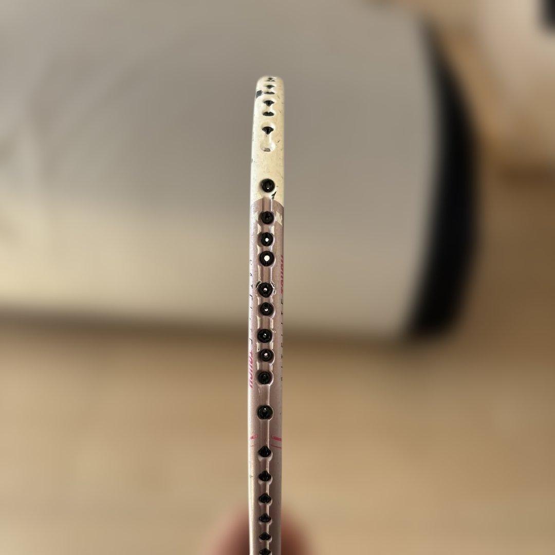 バボラ　サテライトタッチ　バドミントン　5UG5