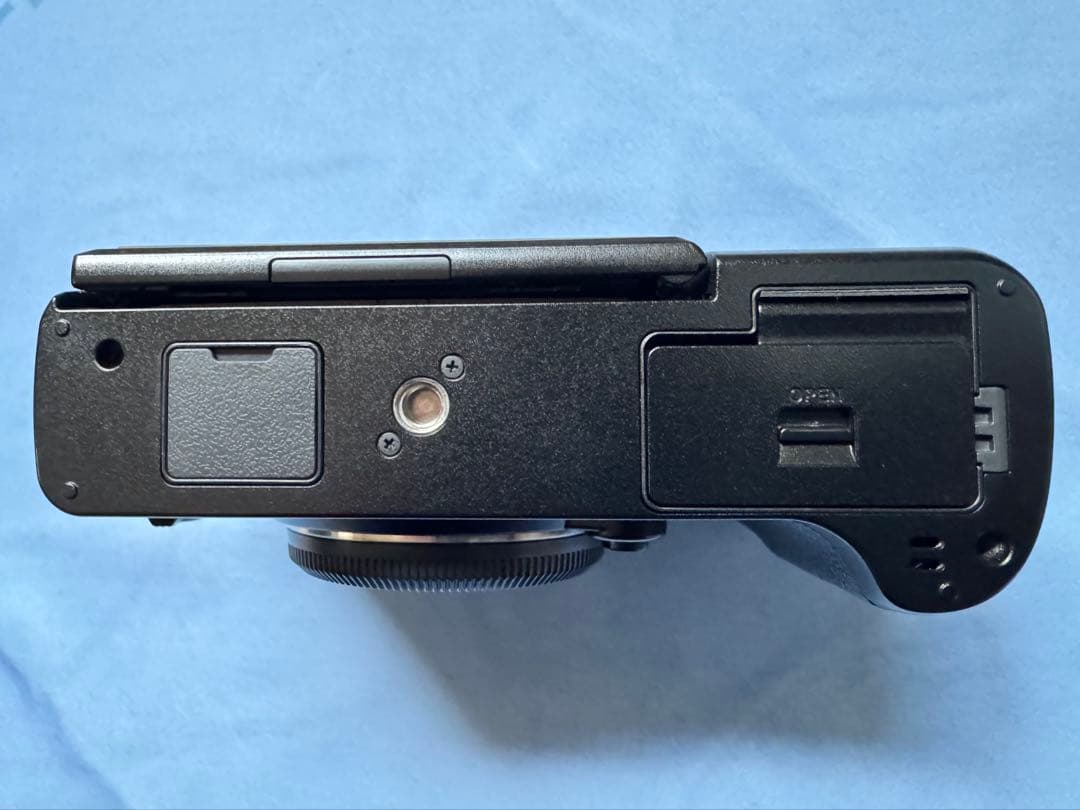 【美品】X-T3 FUJIFILM ボディ、純正バッテリー2個付き