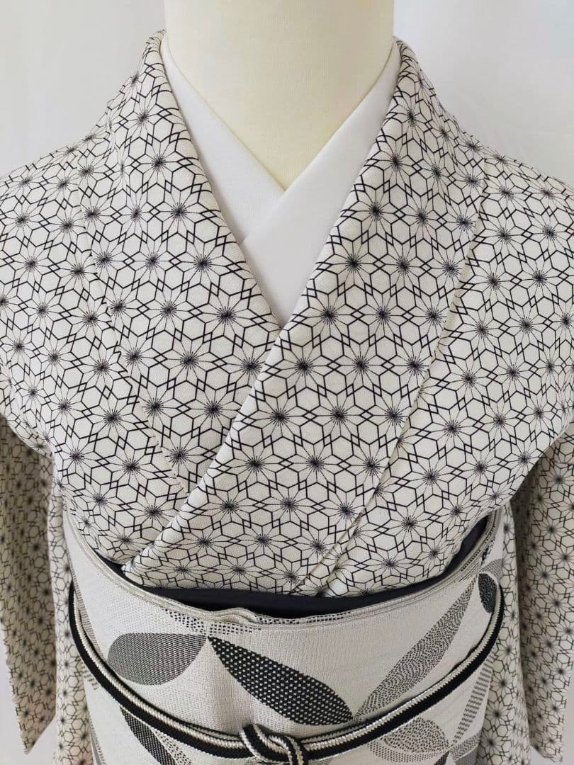 お見分け済　新品未使用　正絹袷　型染め小紋単品