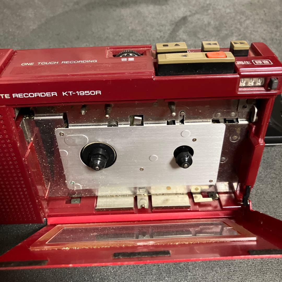 ポータブルプレーヤー TOSHIBA KT-1950R CASSETTE RECORDER RED