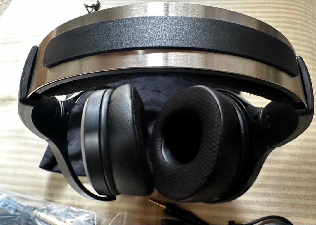 ヘッドホン FIIO JT7 Black [FIO-JT7-B]