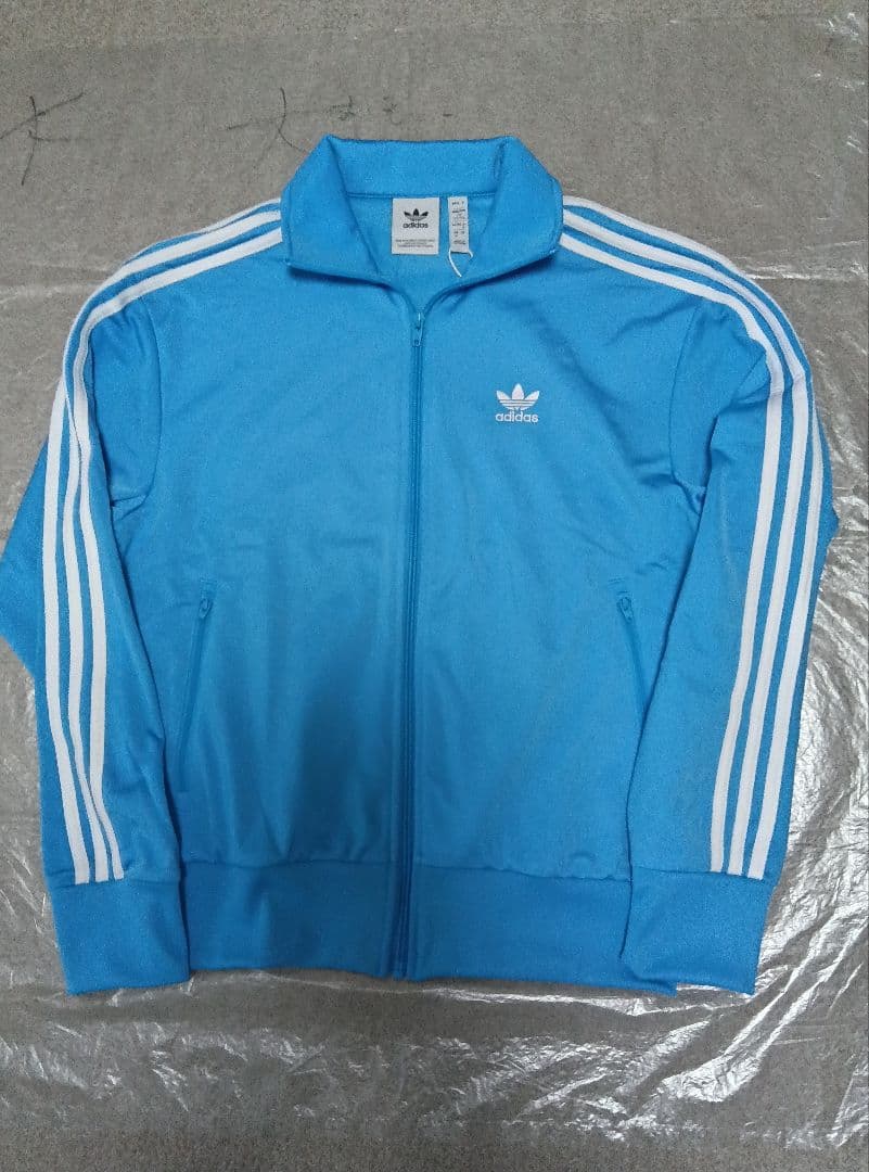 アディダス ジャージ上着 水色 M 新品未使用品