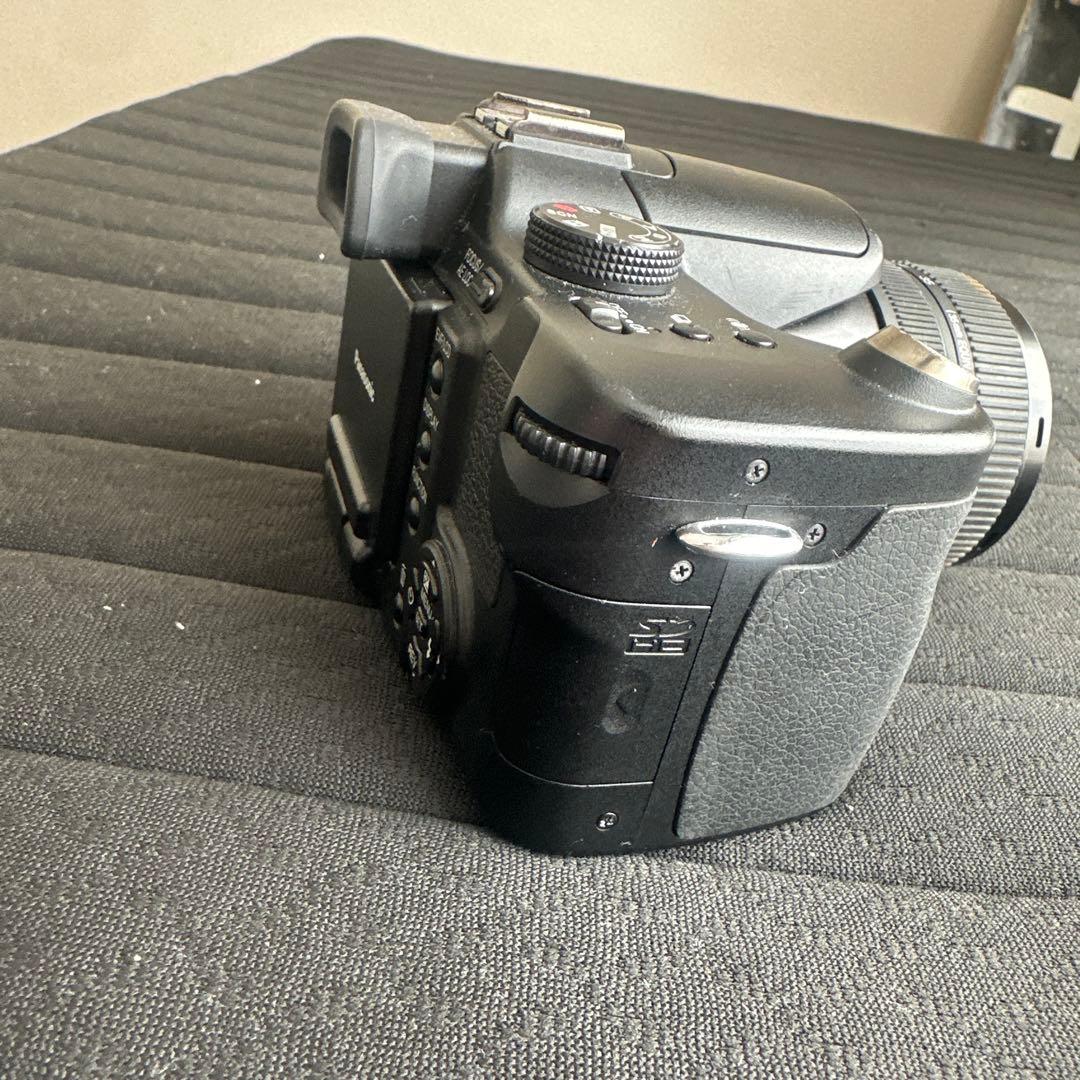 Panasonic DMC-FZ250 デジタルカメラ