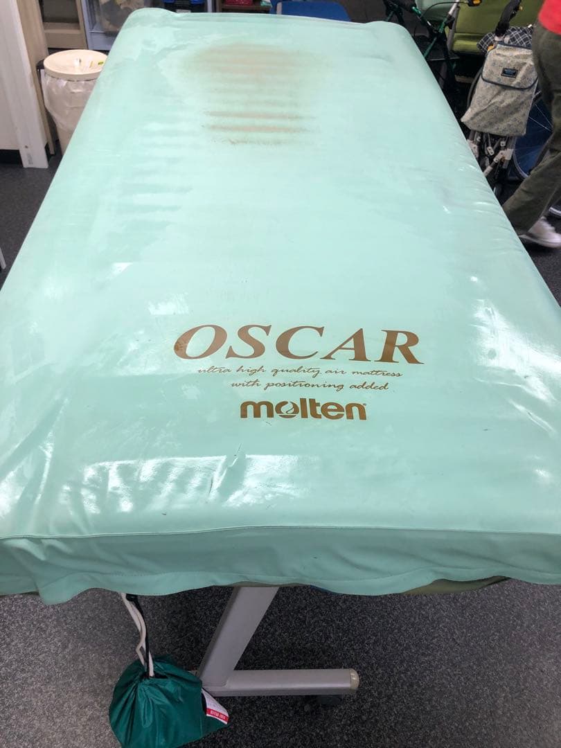 オスカーハイブリッド　介護エアーマットレス　モンテルオスカー　ハイブリッド