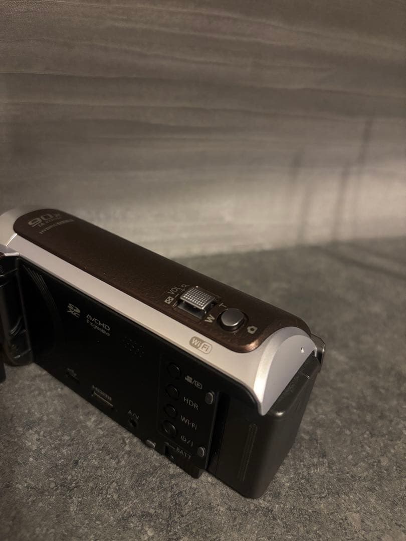 すく発送　極美品Panasonic HC-W590M ビデオカメラ