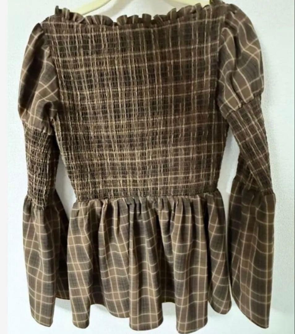 美品　Checked Flared Peplum Top ハーリップトゥー