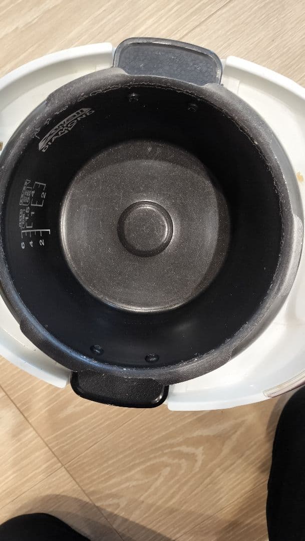 なでしこ健康生活　炊飯器　CRP-N0610F　取扱説明書あり