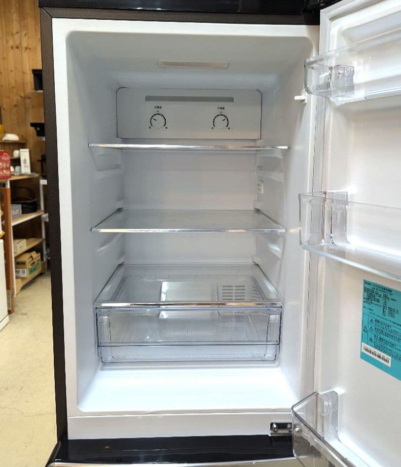 【Haier】ハイアール　冷蔵庫　2ドア　シルバー　2023年製　173L