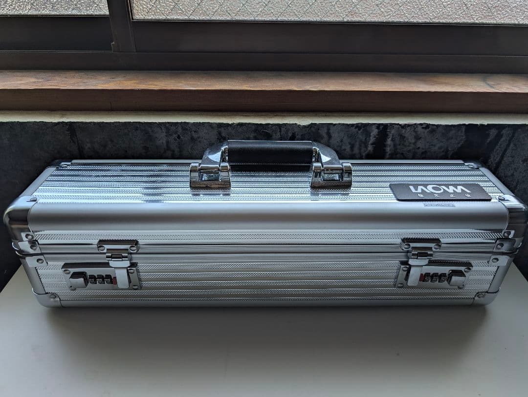 LAOWA 24mm F14 2xMacro Probe Cine EFマウント