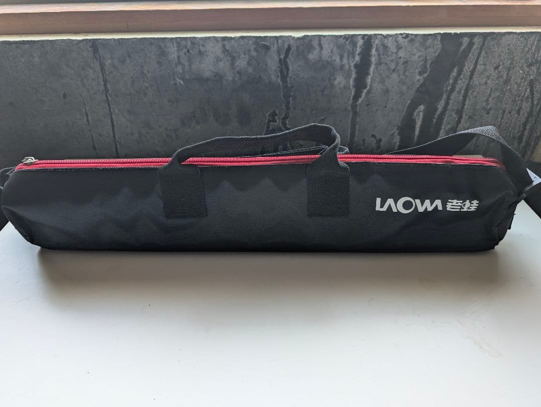 LAOWA 24mm F14 2xMacro Probe Cine EFマウント