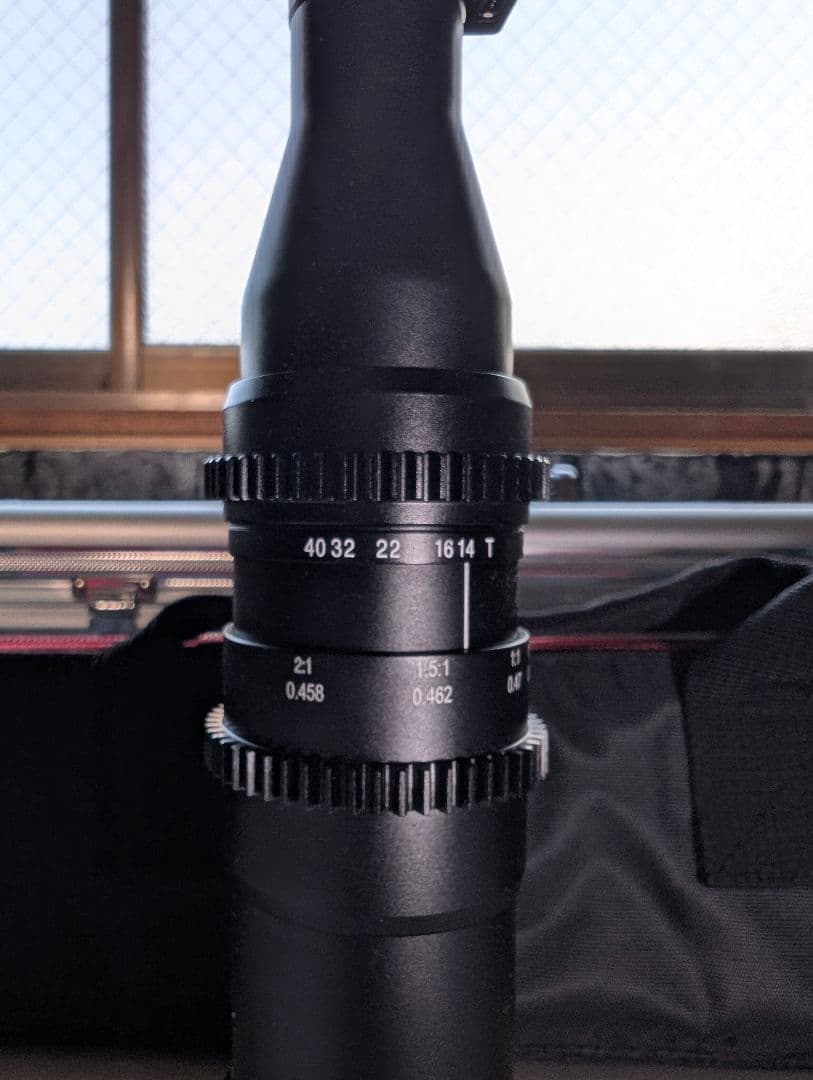 LAOWA 24mm F14 2xMacro Probe Cine EFマウント