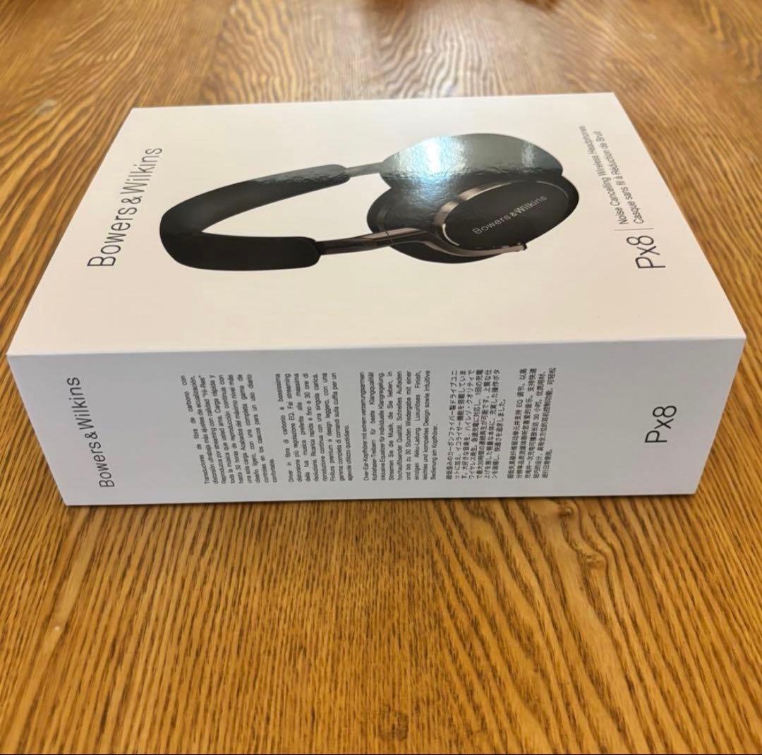 Bowers & Wilkins Px8 ワイヤレスヘッドホン　ブラック　B&W