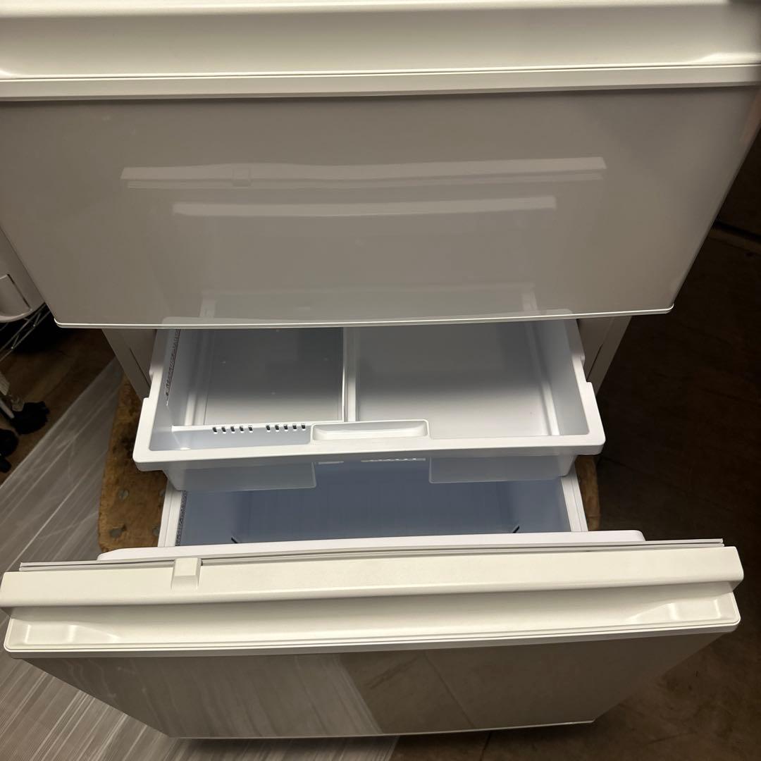 三菱ノンフロン3ドアサイズ　冷凍冷蔵庫 2022年式　330L