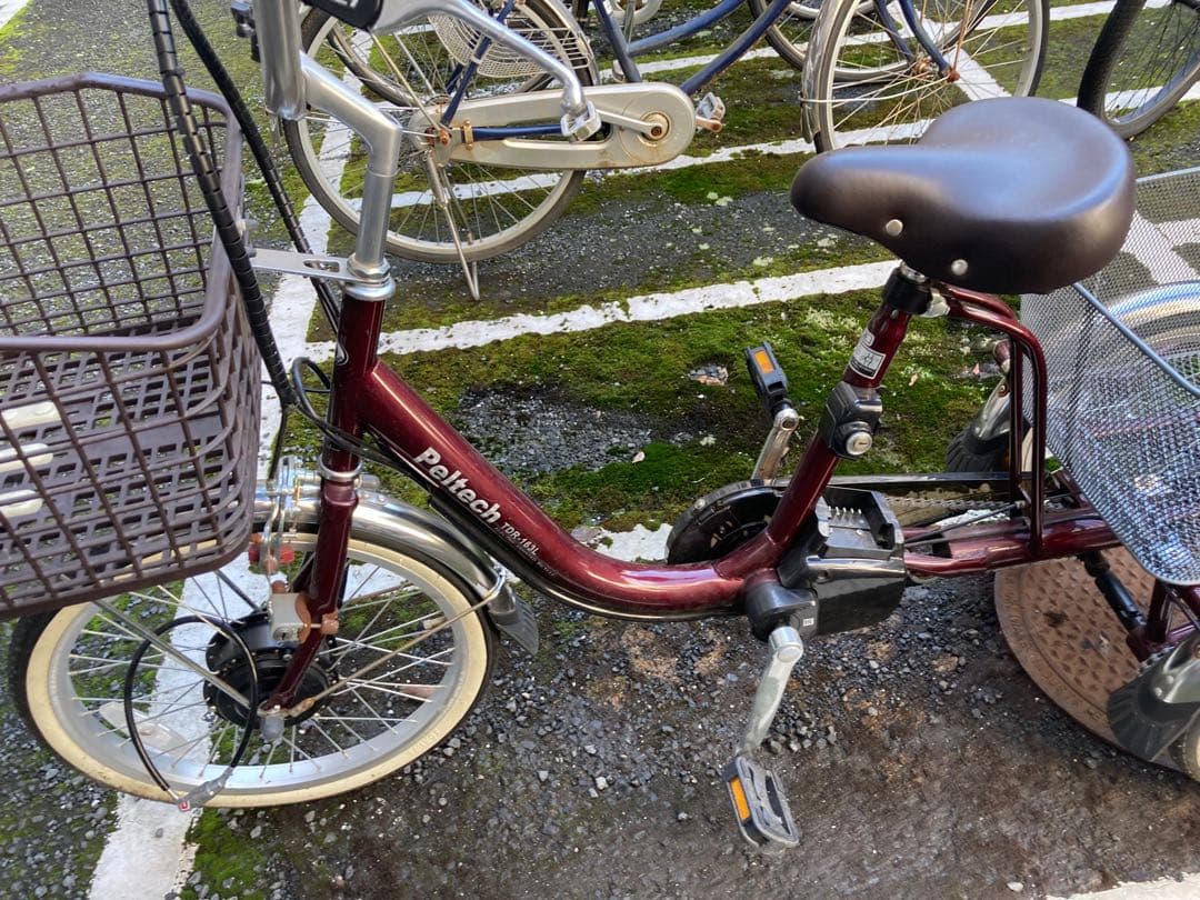 電動アシスト自転車　三輪車