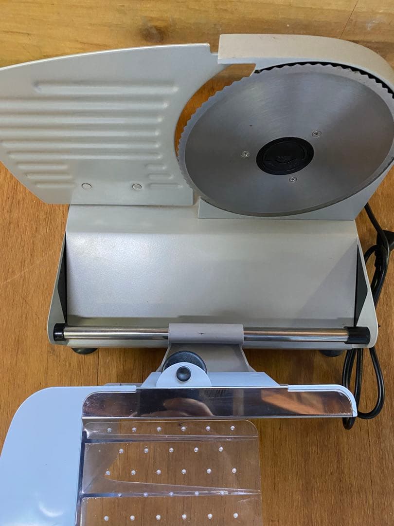 SIS 電動フードスライサー　GTM-8626CG