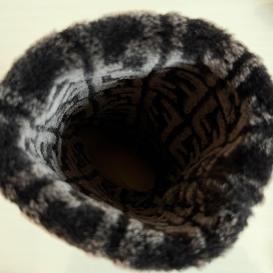 フェンディ　ロングムートンブーツ　スエード　イタリア製　FFロゴ　ズッカ柄　茶