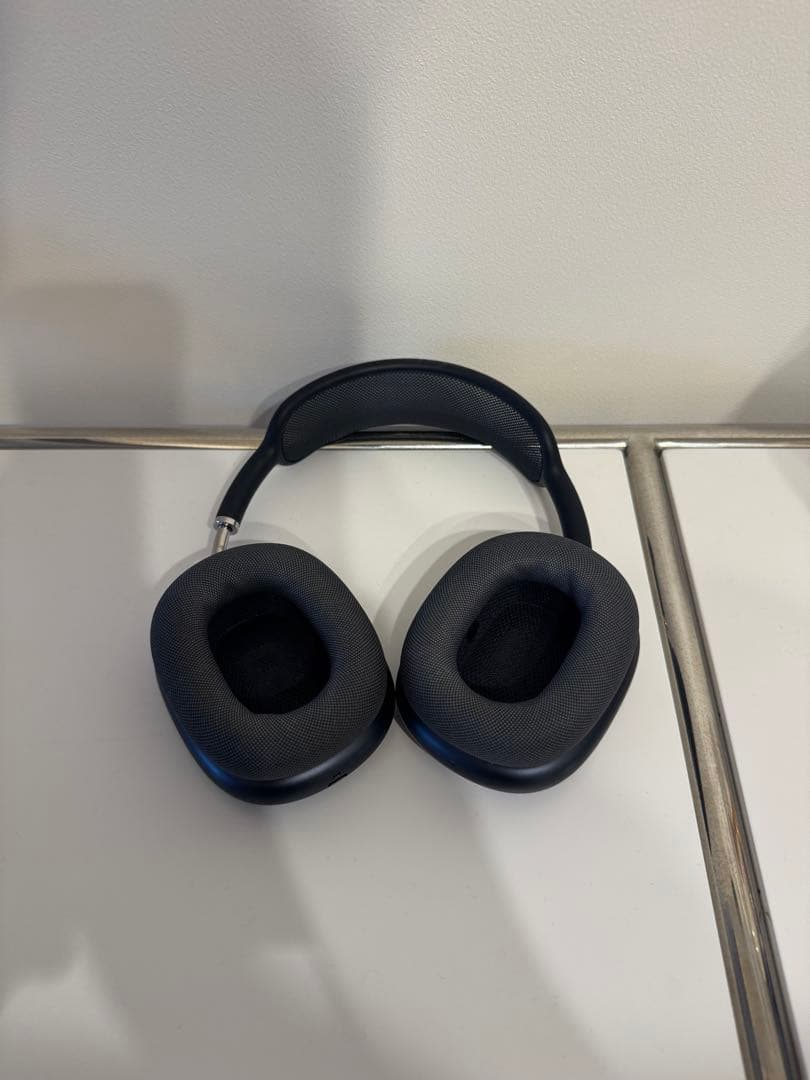 AirPods Max 第2世代 ミッドナイト ケース付き