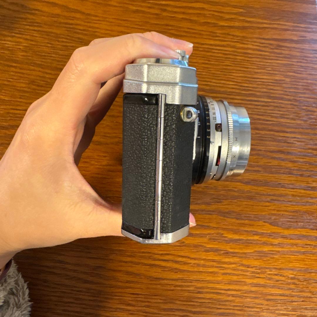 Konica III A フィルムカメラ Hexanonレンズ付き
