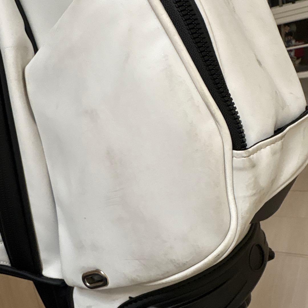 Gforeベゼルコラボ⭐︎キャディバッグ ホワイト/ブラック　スカル柄