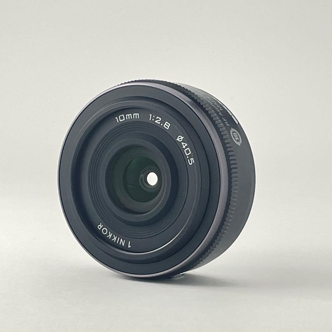 【美品・返品保証】Nikon1 10mm F2.8 ブラック 単焦点広角レンズ