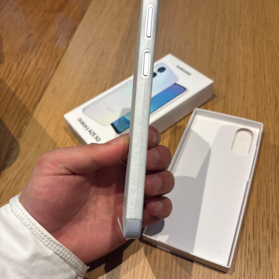Samsung Galaxy A25 5G 本体 箱付き 開封のみ未使用