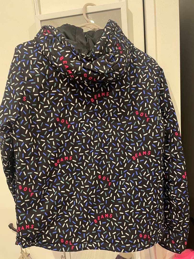 ビームスゴルフ　レディース　ダウン　ブルゾン