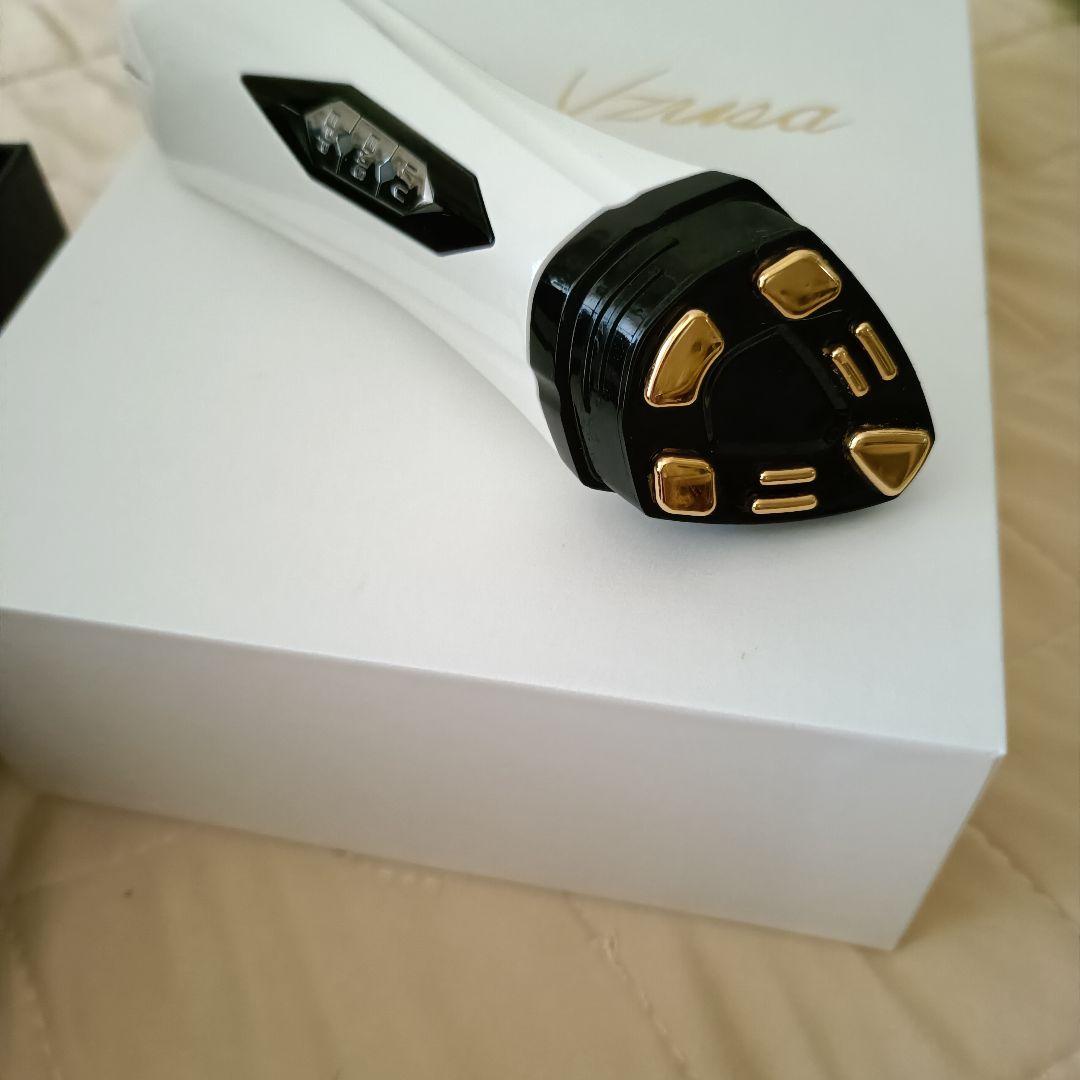 メデューサ アイケア美顔器 the Vzusa i CARE 新品