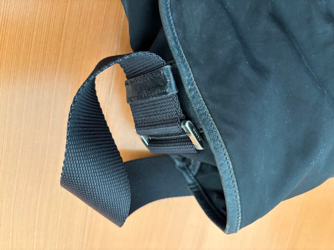 PRADA（プラダ）ミラノ ナイロン ショルダーバッグ／メッセンジャーバッグ