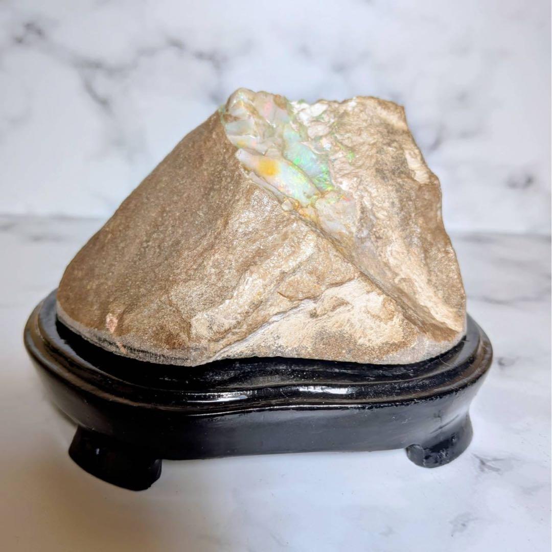 オパール　鑑賞石　観賞石　飾り石　鉱物