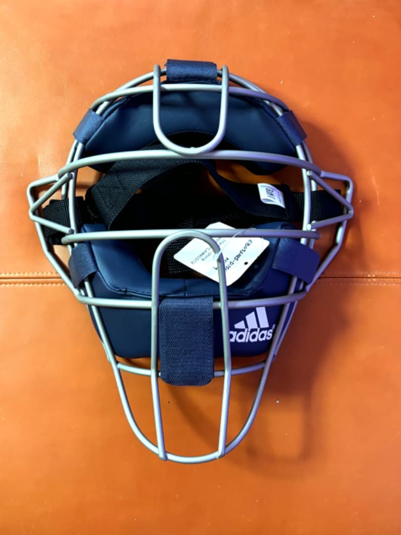 新品USA限定発売最高級☆adidasProキャッチャープロテクター＋レガース紺