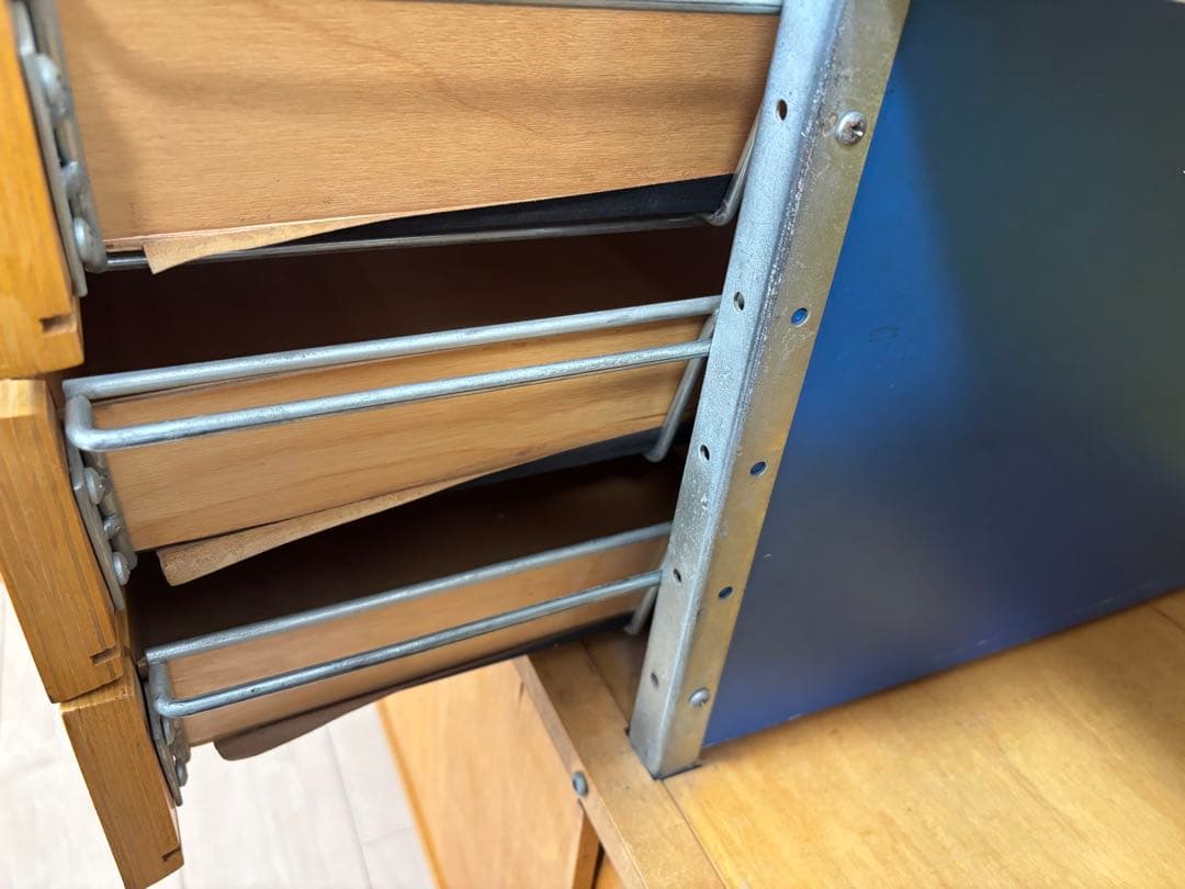 イームズ　Eames esu HermanMiller Nigo g1950