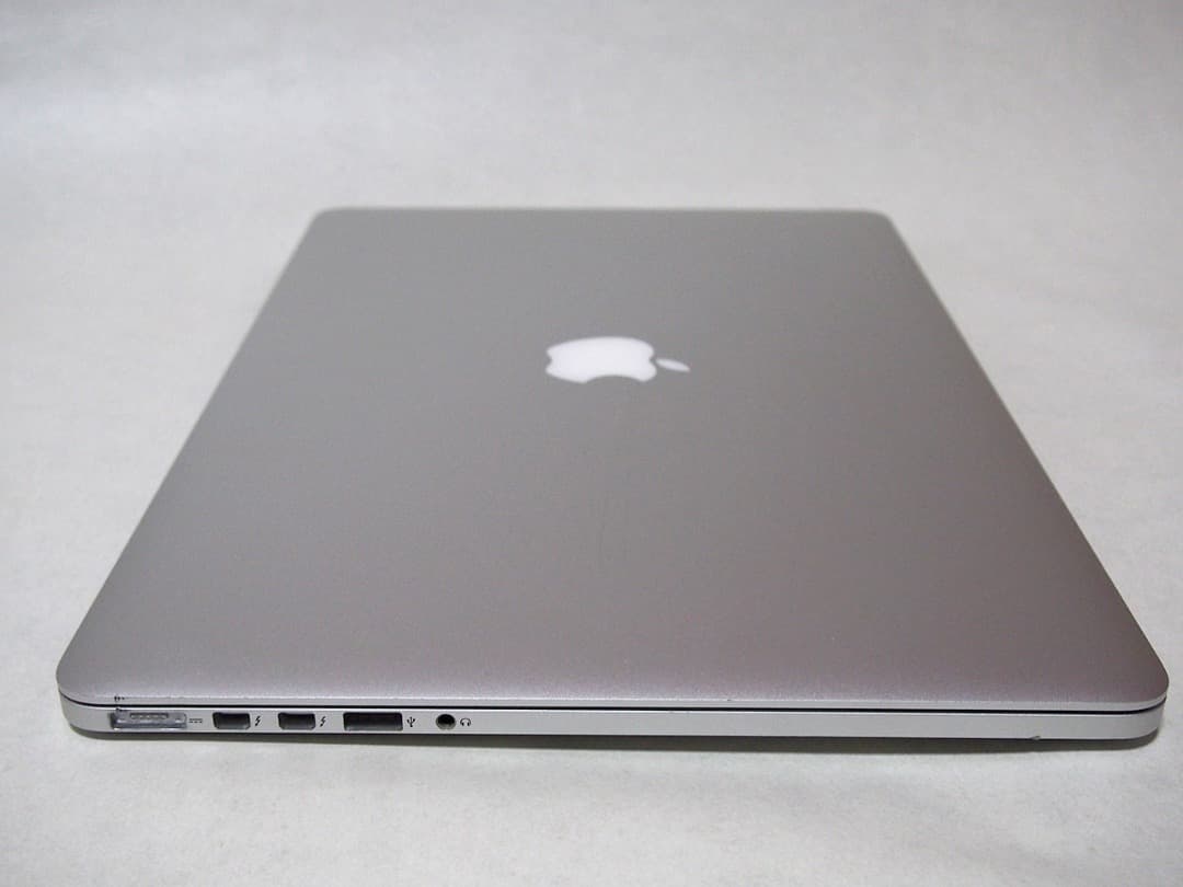 ☆☆動作良品 MacBook Pro 2015 15インチ 16G/128G☆☆
