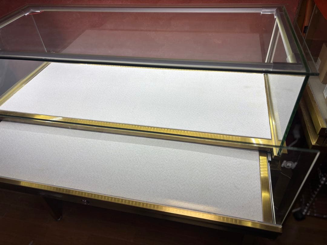 カウンター型LED照明&引き出し付きガラスジュエリーショーケース