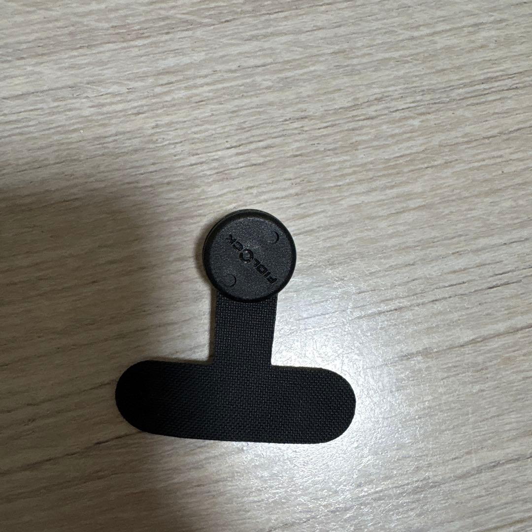 首掛けストラップ二刀流 スマホストラップ × IDカード Zenlet