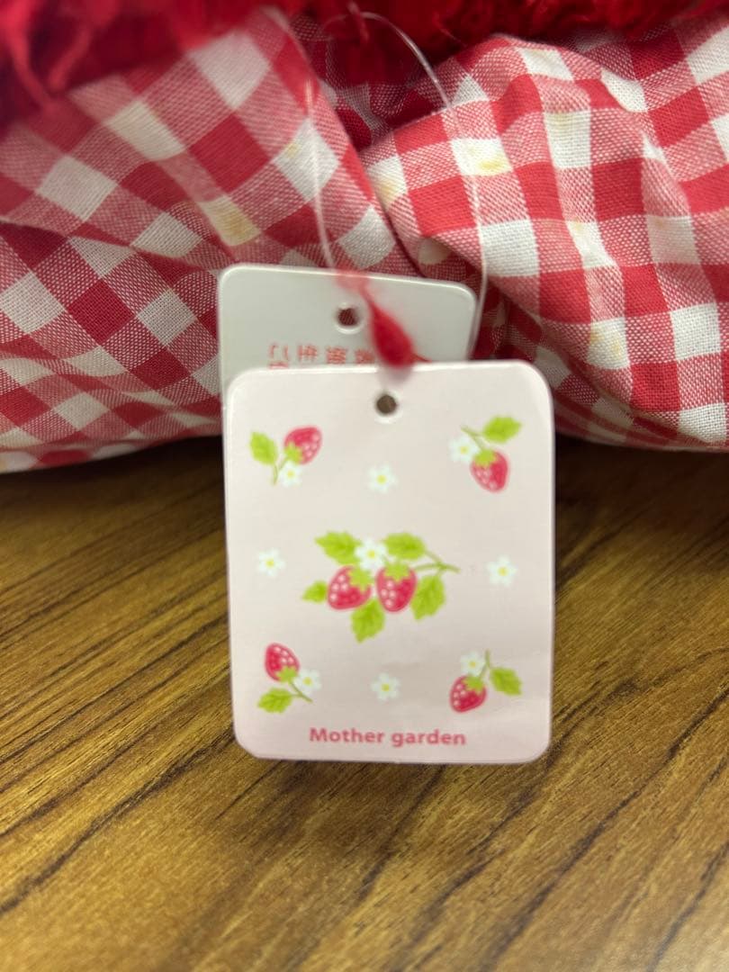 マザーガーデン 野いちご　クッション　ラグ　マット