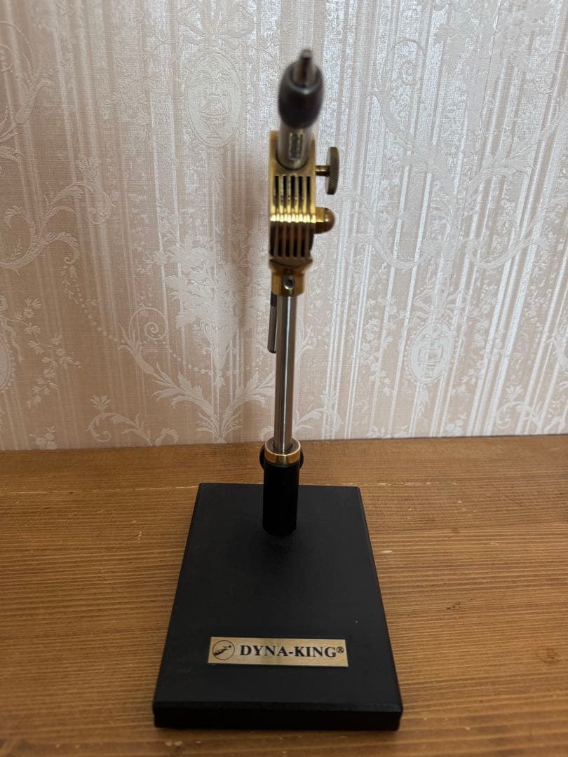 DYNA-KING フライタイイングツール