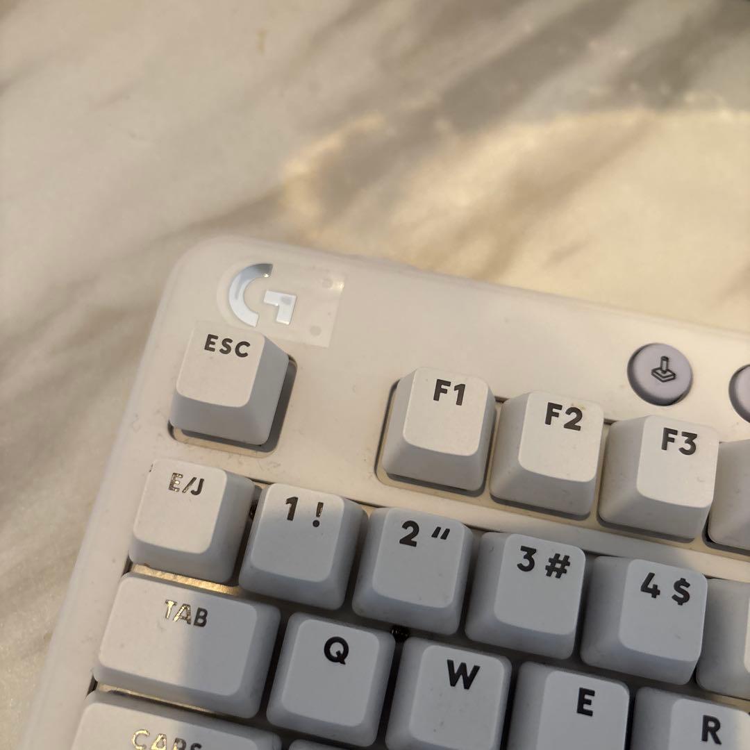 ロジクール G713 赤軸