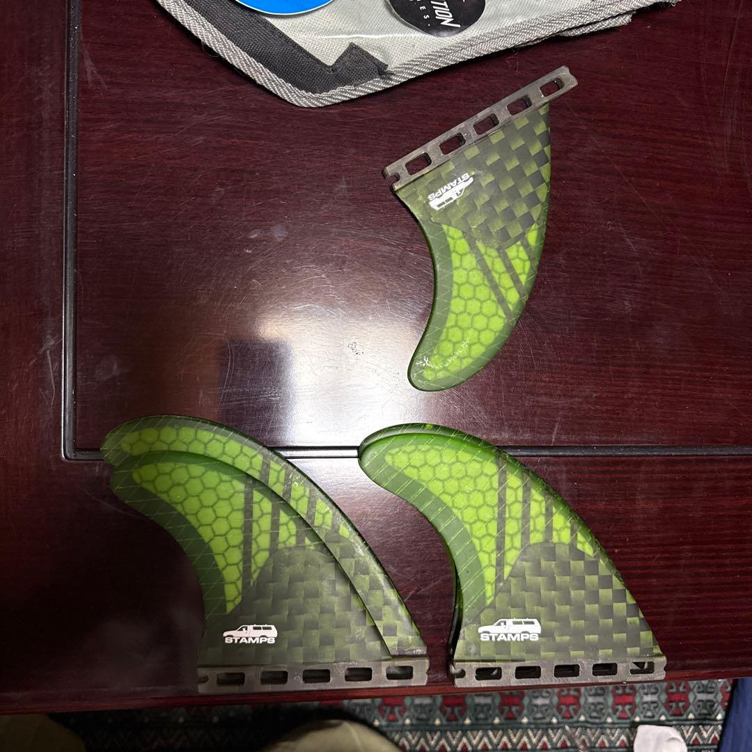 futures. STAMPS FIN (5FIN) Ｍサイズ