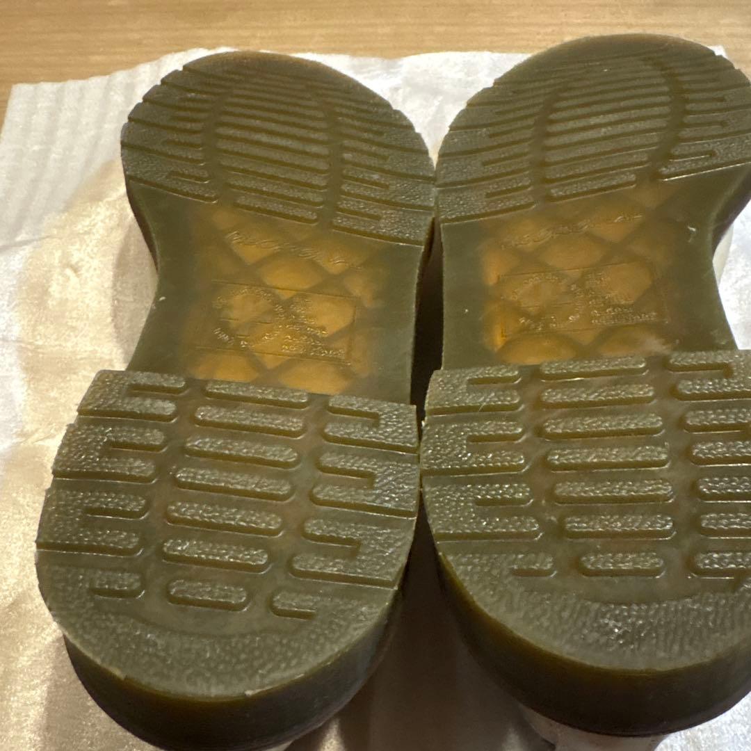Dr. Martens クリーム色 ローファー　UK6