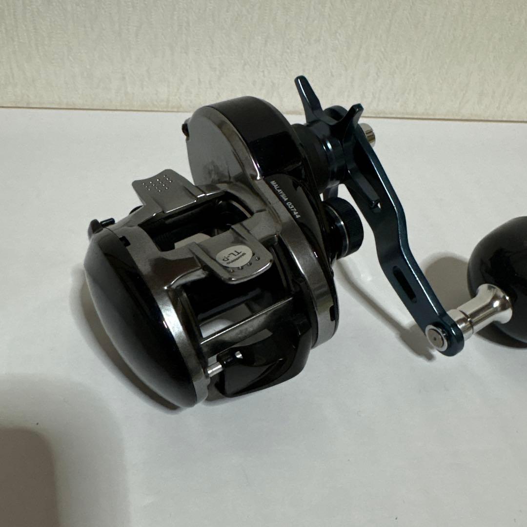 シマノ グラップラー　301HG 釣具　リール　ルアー