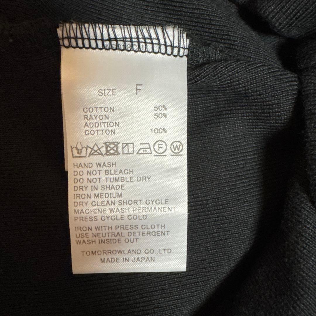 【新品未使用】トゥモローランド　エディション　キャミソール3枚セット（黒・白）