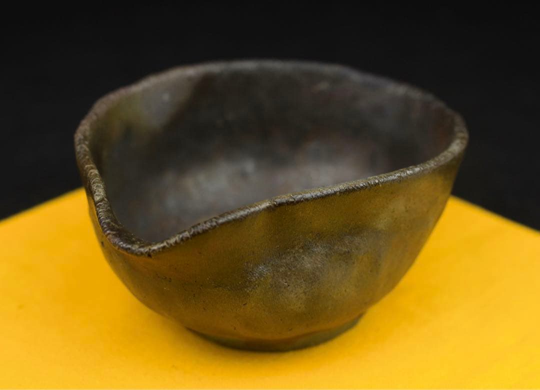 備前焼 森 宝山 宝山 希少 手造松の実摘み 宝瓶 急須