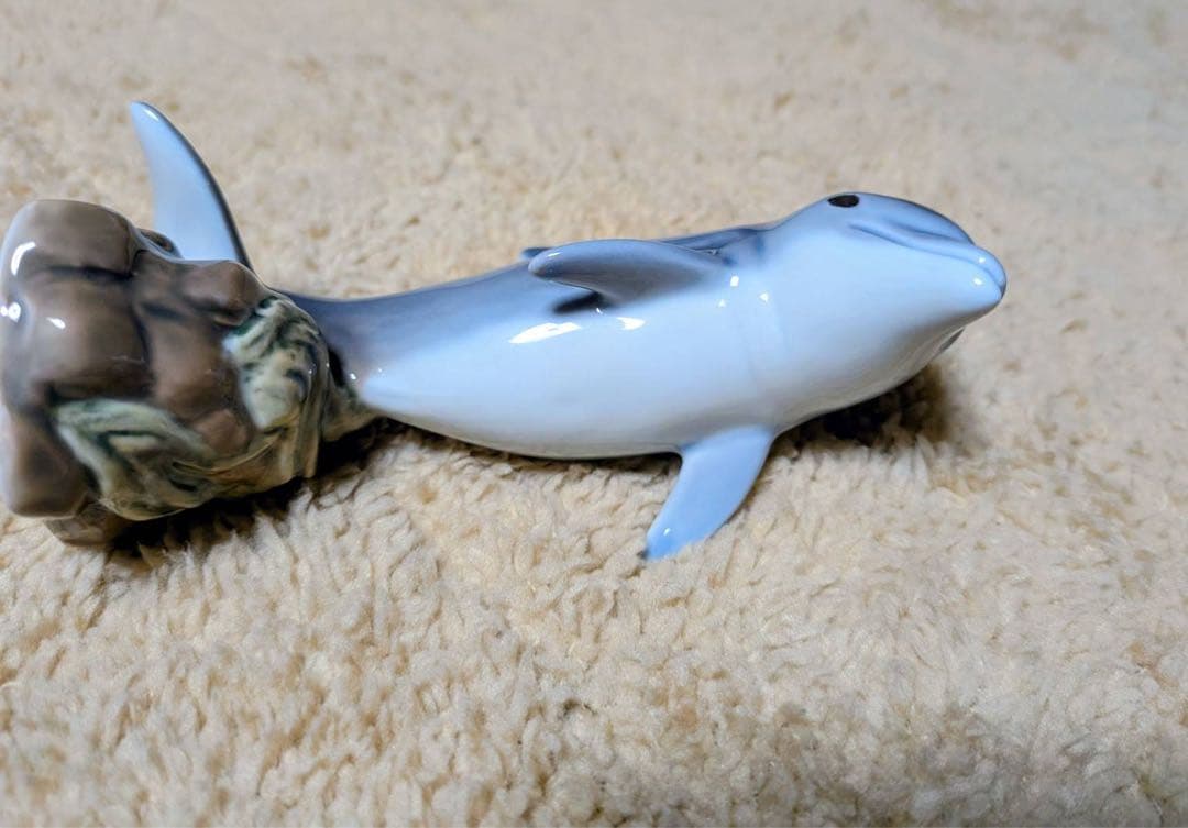  フィギリンDolphin 置物