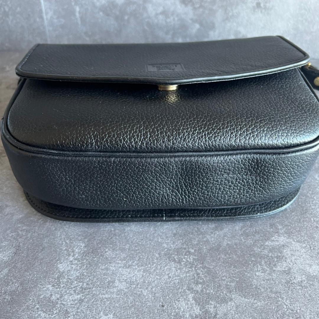 ⭐️Burberrys⭐️バーバリー ショルダーバッグ レザー ブラック