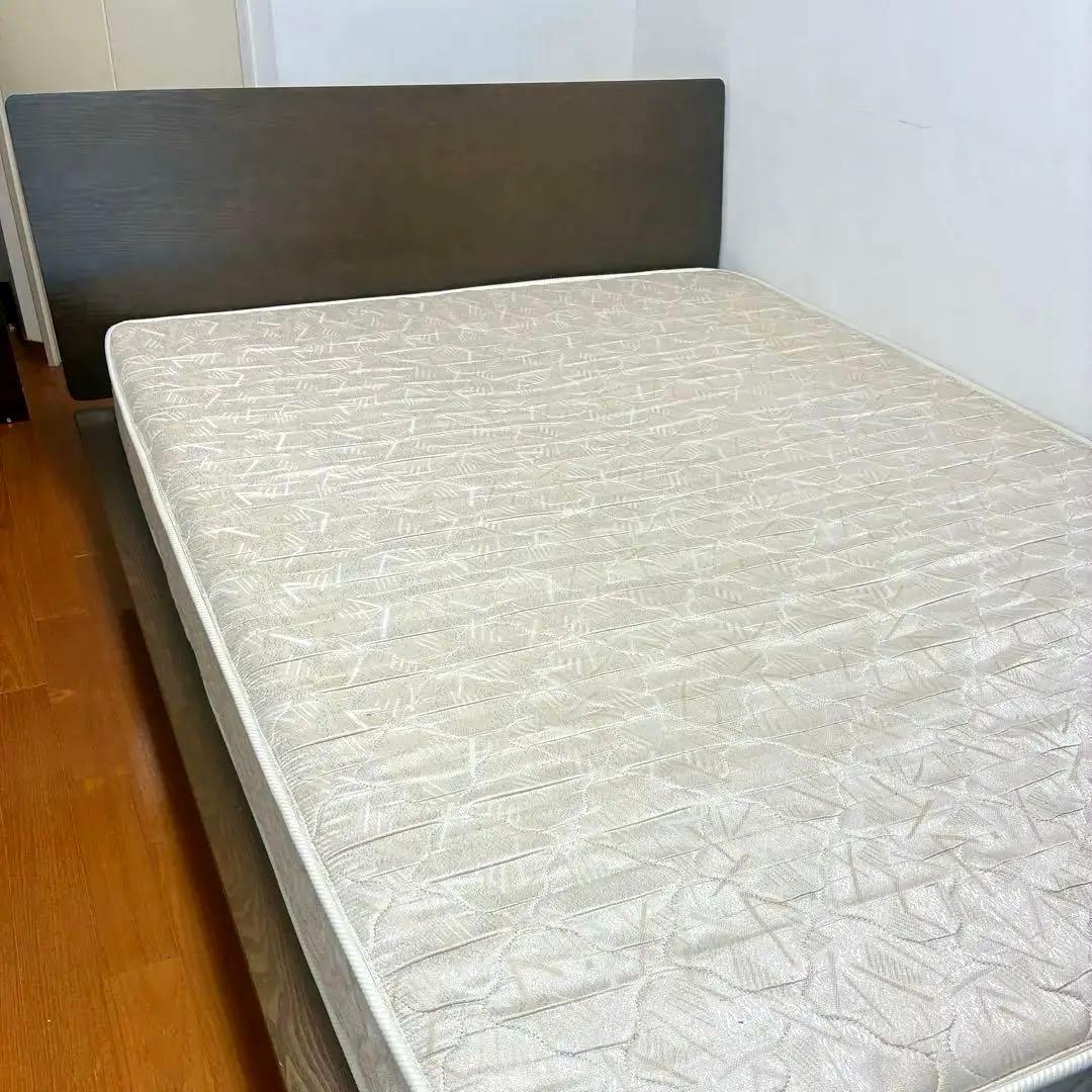 無印良品　ダブルベッド　ウォールナット材　送料無料