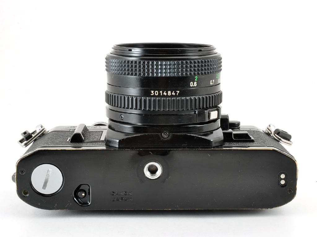 キヤノン AE-1 ブラック NEW FD 50mm f1.8《完動品》