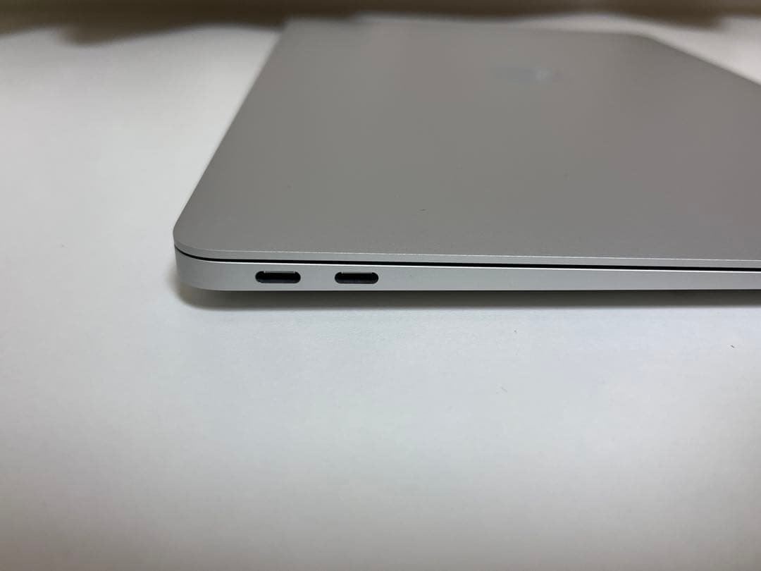 Macbook Air M1 2020 8G/512GB SSD シルバー