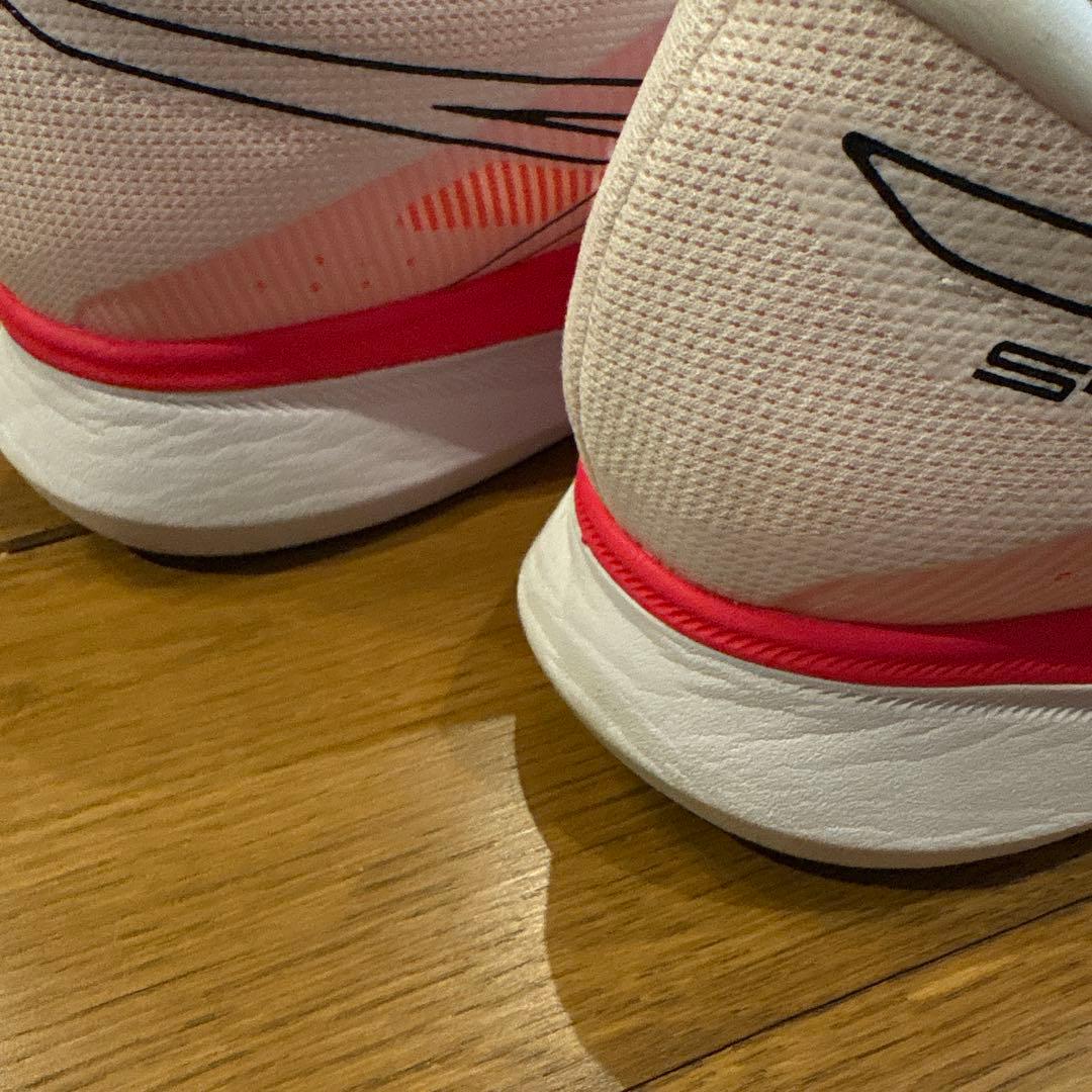 ASICS S4 28.5 Diva Pink/White 走行62km美品