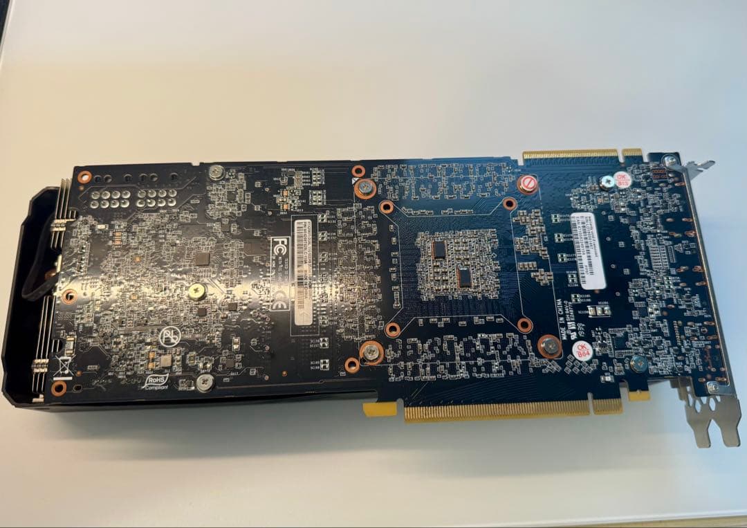 RTX 2080 Ti 11GB GDDR6 デュアルファン