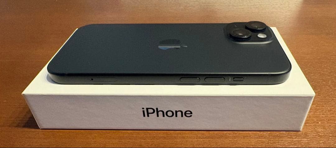 超美品 iPhone 15 128GB ブラック